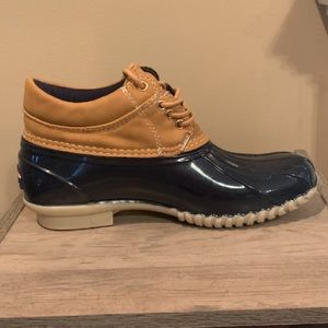 Tommy Hilfiger duck boots